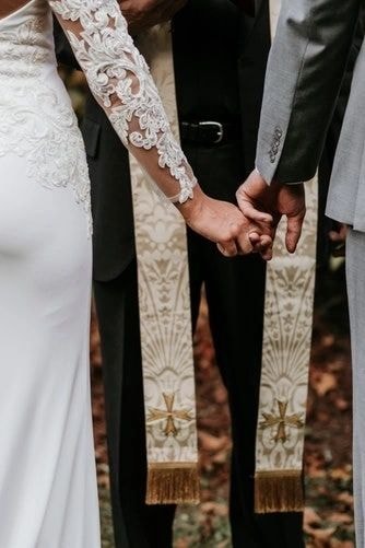 Couple — No issues are left unresolved